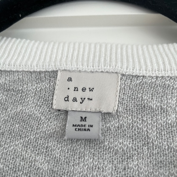 A New Day Grey Leopard Print Sweater. Size M. Worn once - excellent condition! - Picture 6 of 8